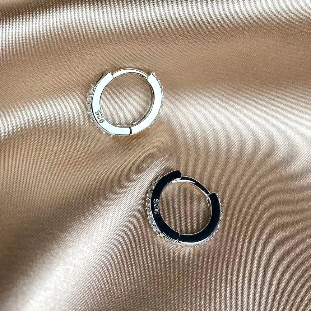 Minimalist Hoop Earings